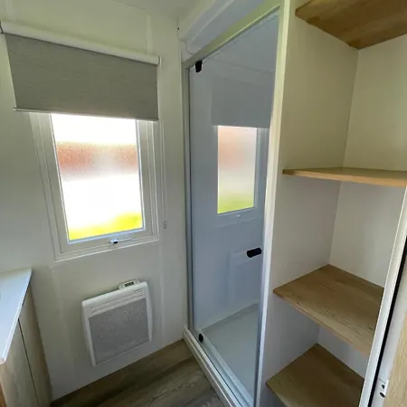 Mobilhome-vue Lac-4 Etoiles -lac Des Reves Campsite